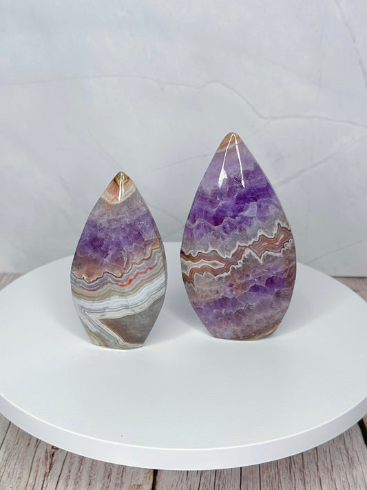 Amethyst Crazy Lace Flame